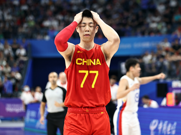 卓信宝 不是捧杀！中国男篮现役第一锋线浮现，不是张镇麟、张宁，而是他